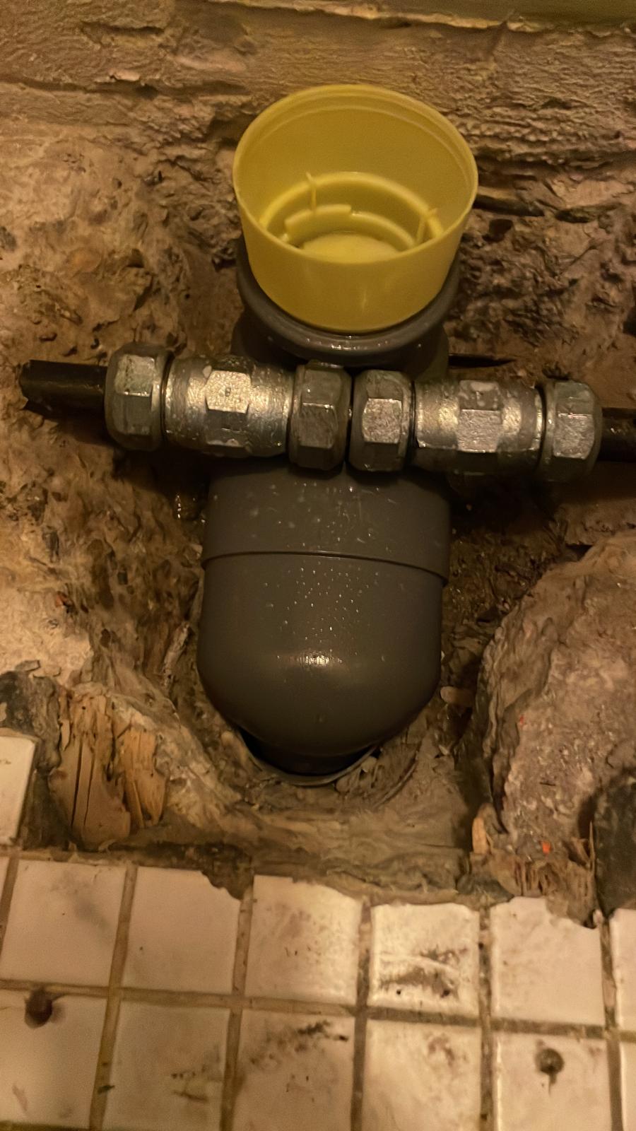 Stalen leidingen reparatie